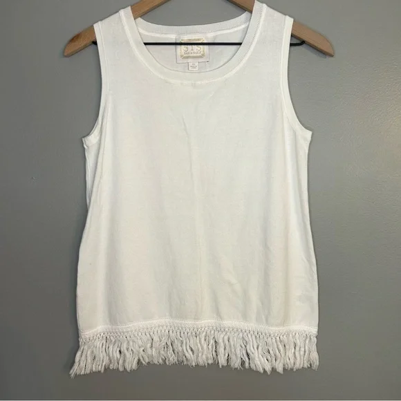 Sail To Sable White Sleeveless Sweater with Fringe Trim, Size XS - Picture 3 of 7